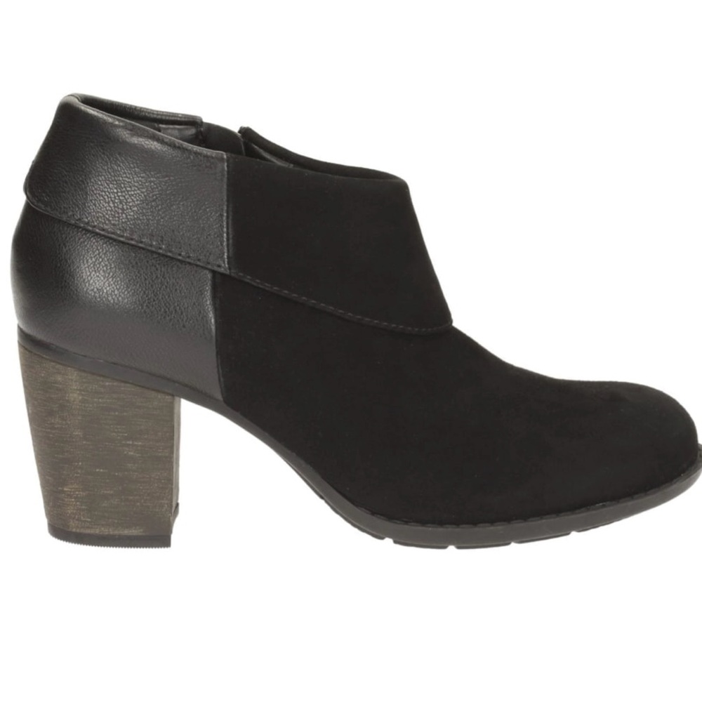 Clark Booties Leather + Suede
